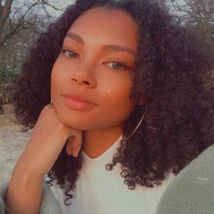 Meet your Posher, Natalia